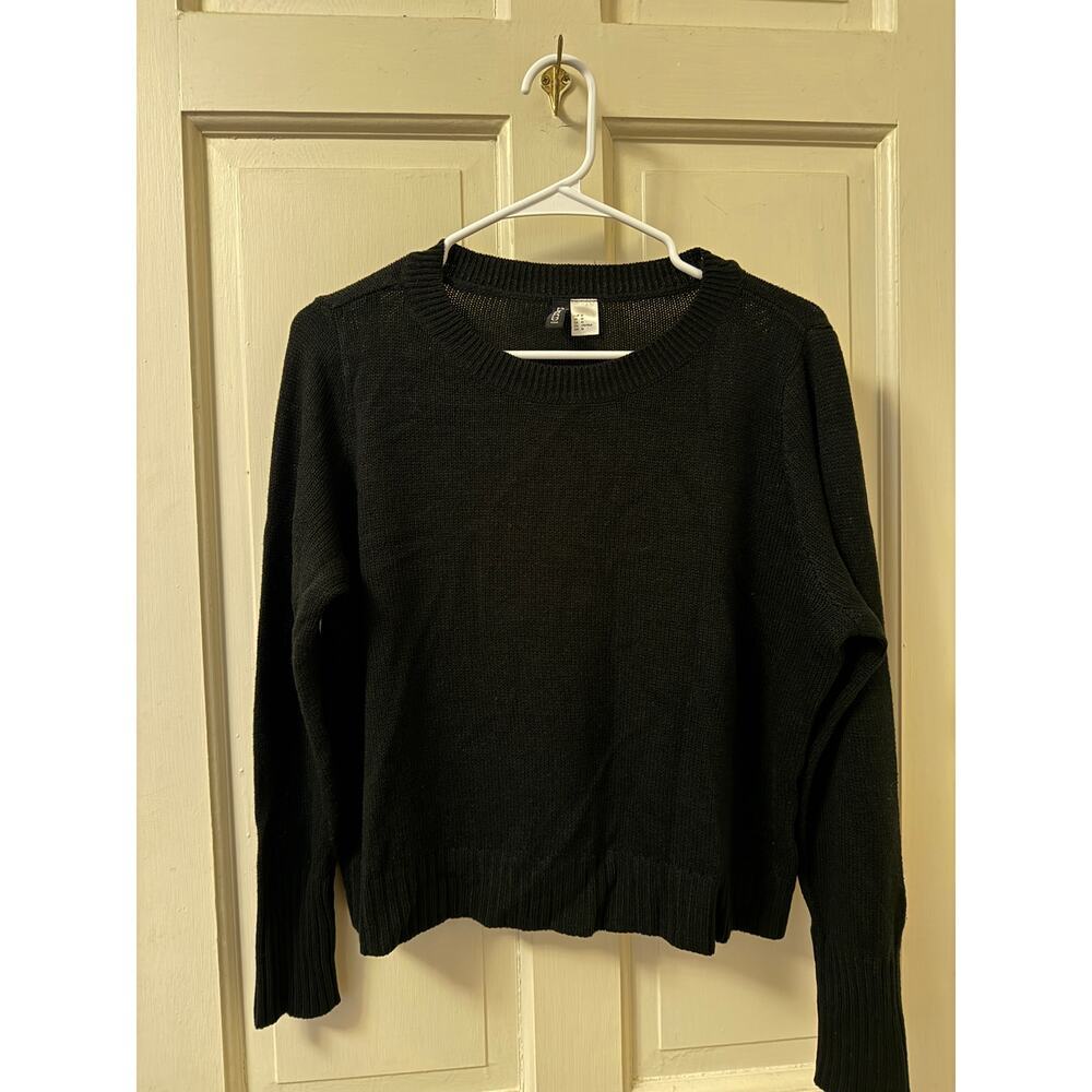 H&M Black Knit Sweater - Size Medium